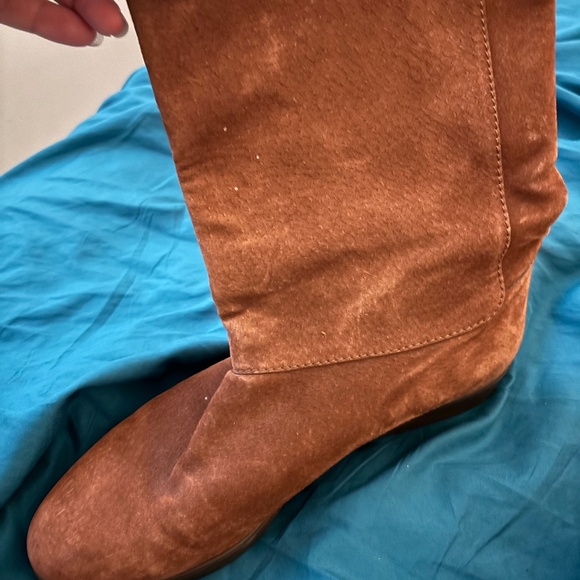 Authentic Gucci Brown Boots Used - Picture 7 of 13